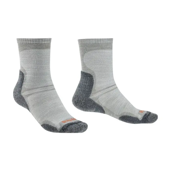 Socken Bridgedale Hike Ultra Light T2 Merino Performance gunmetal/866